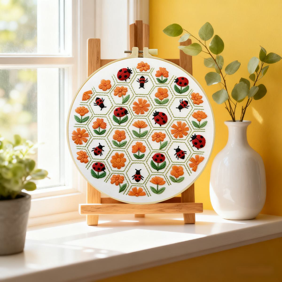 1pc 20X20CM/15X15CM 7.87/6.3in - Embroidery Lady Bug 评论和价格