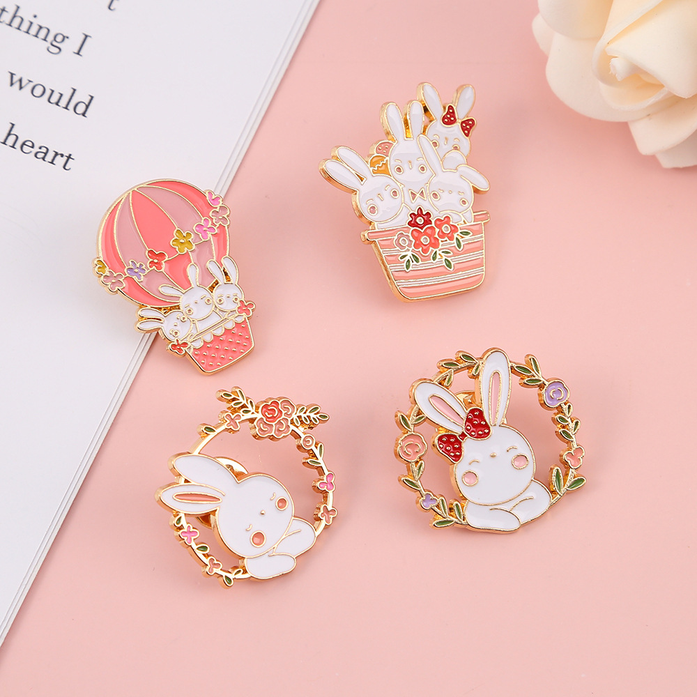 1PC Cute Bunny Metal Brooch Pi - Embroidery Bali 评论和价格